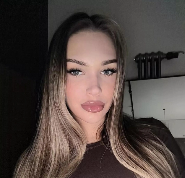Проститутка JUICY ASS GFE Санкт-Петербург 5357