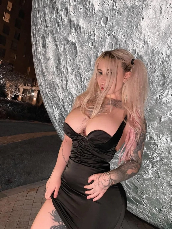 Проститутка CHRYSILUNA Москва 8603